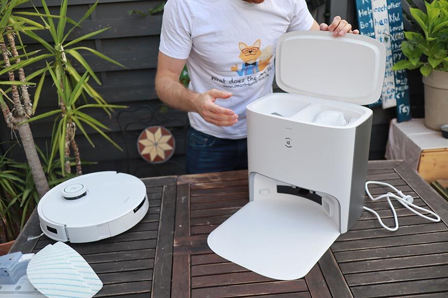 ecovacs deebot t10 design station